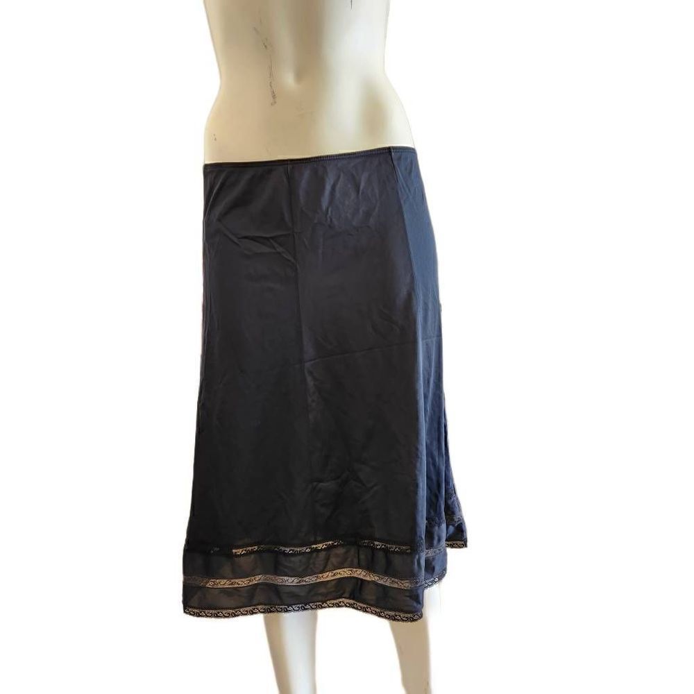 JcPenny medium navy blue women's vintage slip on lace knee length